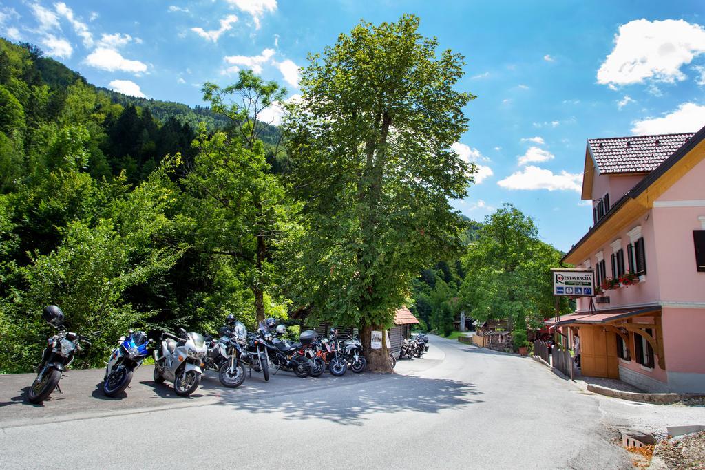 Guest House Gostisce Gacnk V Logu Cerkno Bagian luar foto