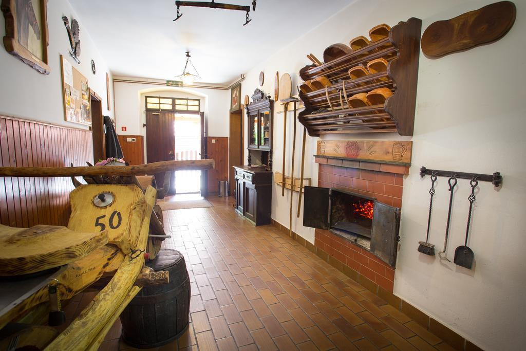 Guest House Gostisce Gacnk V Logu Cerkno Bagian luar foto