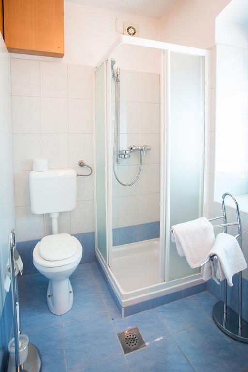 Guest House Gostisce Gacnk V Logu Cerkno Ruang foto