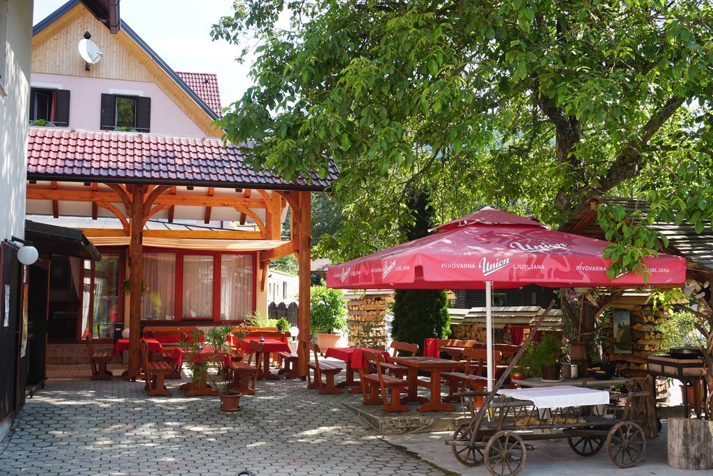 Guest House Gostisce Gacnk V Logu Cerkno Bagian luar foto